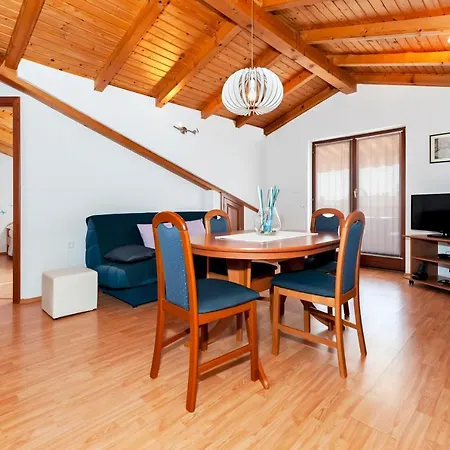Apartments Lea Rovinj Exterior photo